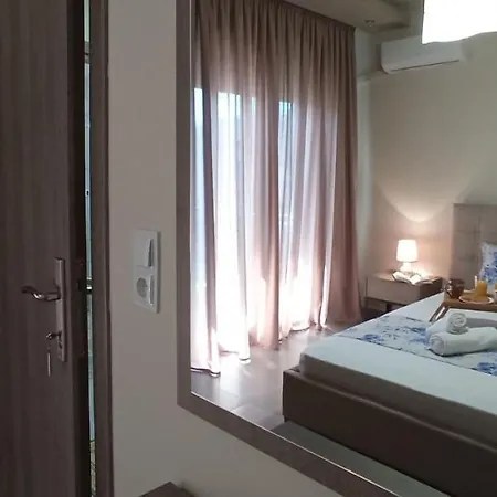 Apartment Aretousa - Center Luxury 1