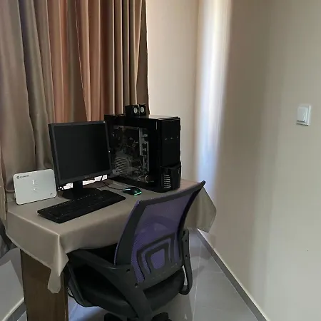 Aretousa - Center Luxury 1 *