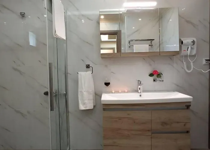 Aretousa - Center Luxury 1 * Néa Péramos