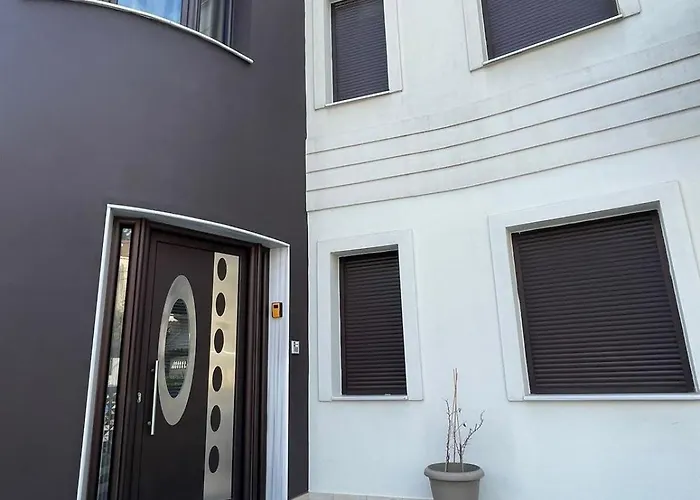 Aretousa - Center Luxury 1 * Néa Péramos